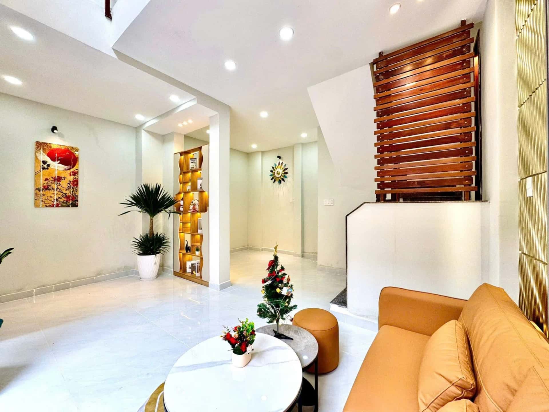 Bán nhà hẻm 356/34 Xô Viết Nghệ Tĩnh Quận Bình Thạnh, TP.HCM – 3 phòng ngủ, giá 7.4 tỷ — Hình 2 Bán nhà hẻm 356/34 Xô Viết Nghệ Tĩnh Quận Bình Thạnh, TP.HCM – 3 phòng ngủ, giá 7.4 tỷ — Hình 2