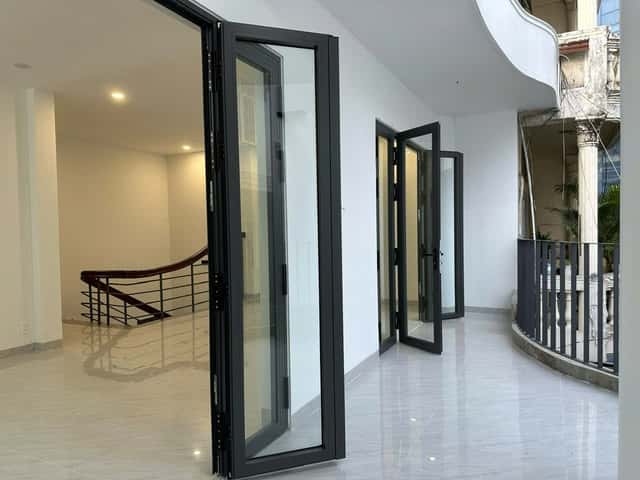 Bán nhà hẻm Lam Sơn Quận Tân Bình, TP.HCM – giá 22 tỷ Bán nhà hẻm Lam Sơn Quận Tân Bình, TP.HCM – giá 22 tỷ