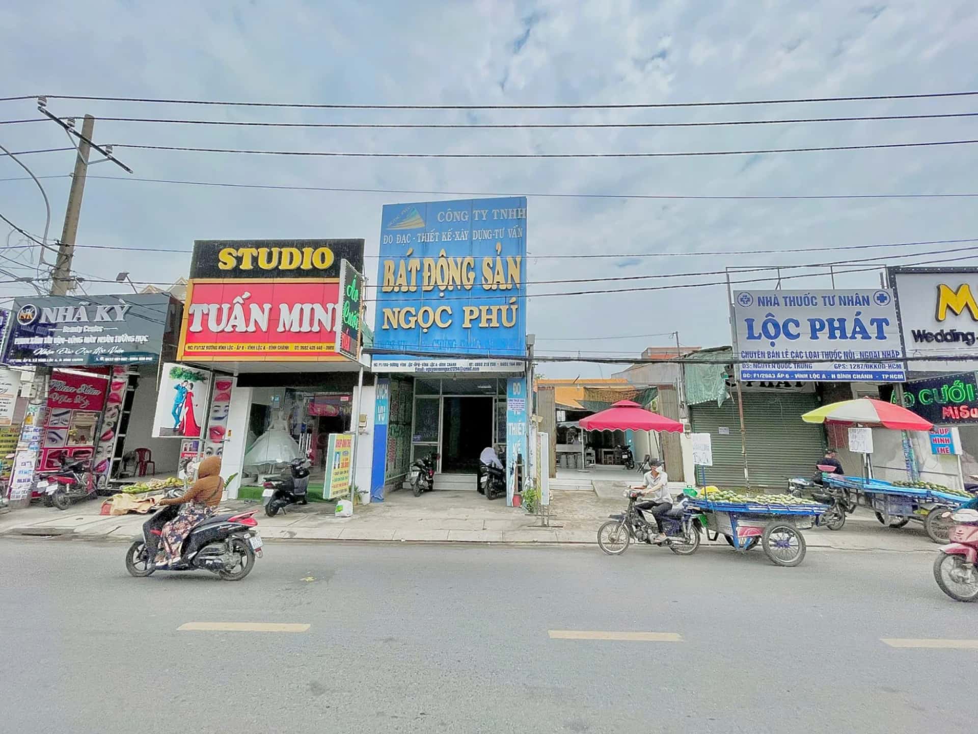 Cho thuê nhà hẻm F1/13U đường Vĩnh Lộc Ấp 6 Huyện Bình Chánh, TP.HCM – 1 phòng ngủ, giá 16 triệu Cho thuê nhà hẻm F1/13U đường Vĩnh Lộc Ấp 6 Huyện Bình Chánh, TP.HCM – 1 phòng ngủ, giá 16 triệu