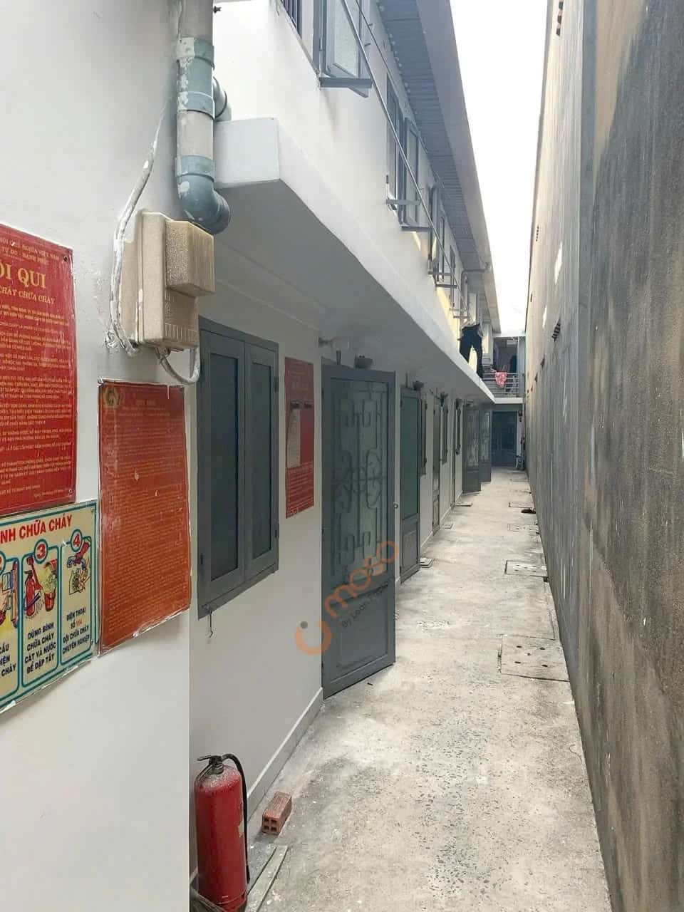Bán nhà mặt tiền Quốc Lộ 13 Thành phố Thủ Đức, TP.HCM – 9 phòng ngủ, giá 31.5 tỷ Bán nhà mặt tiền Quốc Lộ 13 Thành phố Thủ Đức, TP.HCM – 9 phòng ngủ, giá 31.5 tỷ