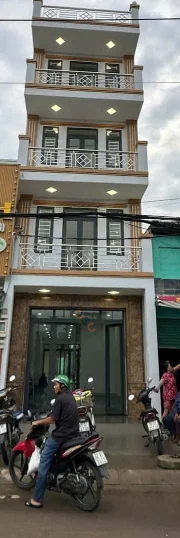 Cho thuê nhà hẻm Trần Văn Giàu Huyện Bình Chánh, TP.HCM – 13 phòng ngủ, giá 75 triệu — Hình 2