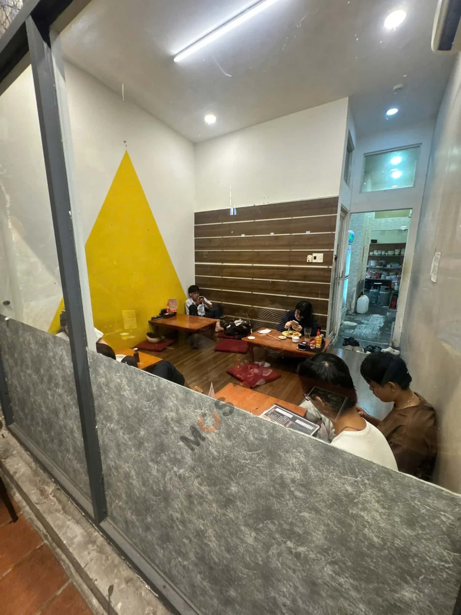 Cho thuê nhà mặt tiền 122/6 Trần Đình Xu Quận 1, TP.HCM – giá 24 triệu — Hình 2