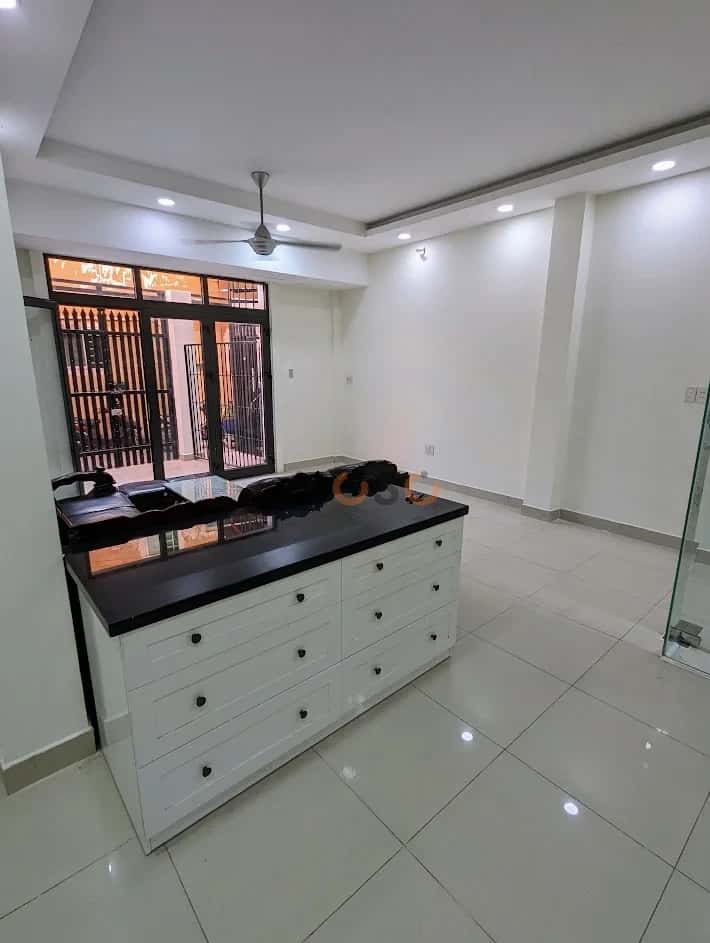 Cho thuê nhà hẻm 96/26 Đ. Tôn Đản Quận 4, TP.HCM – 3 phòng ngủ, giá 16 triệu — Hình 2 Cho thuê nhà hẻm 96/26 Đ. Tôn Đản Quận 4, TP.HCM – 3 phòng ngủ, giá 16 triệu — Hình 2