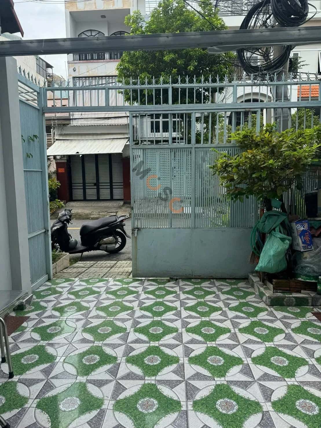 Bán nhà mặt tiền  đường số 37 Quận 7, TP.HCM – 3 phòng ngủ, giá 13.9 tỷ — Hình 3