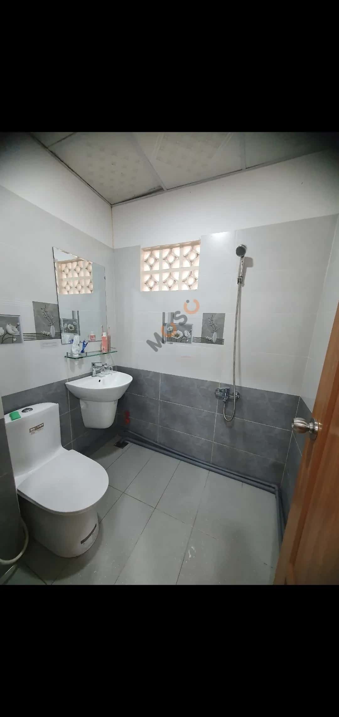 Cho thuê nhà hẻm Nguyễn Trãi Quận 1, TP.HCM – 1 phòng ngủ, giá 6 triệu — Hình 3