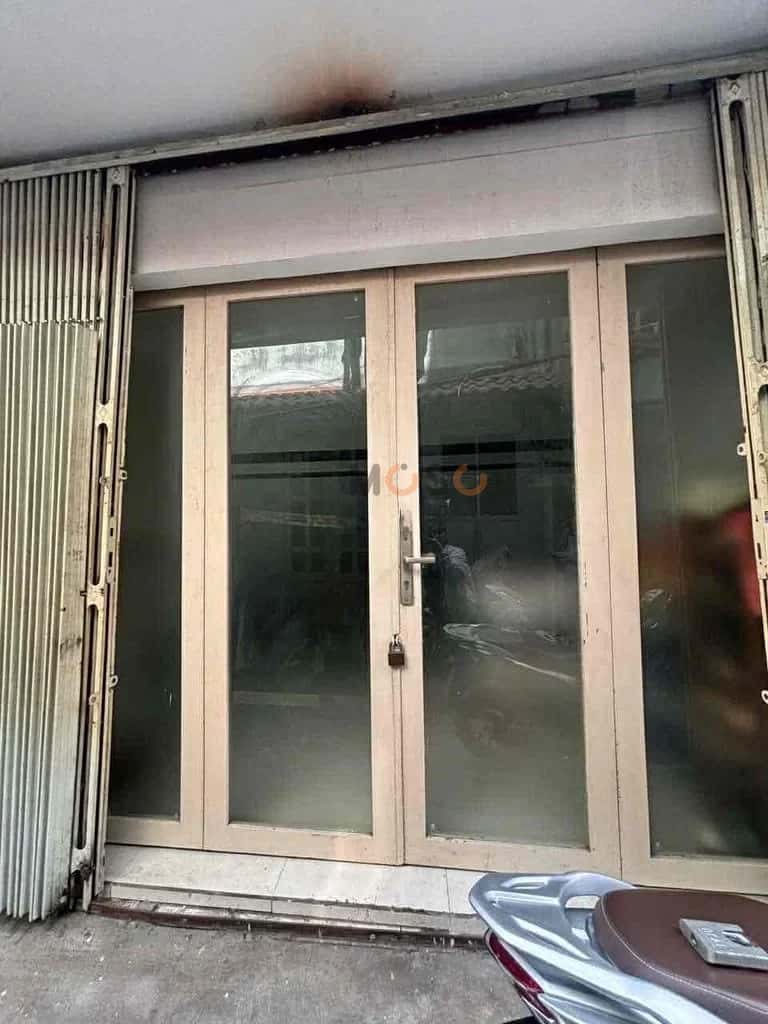 Bán nhà hẻm 125/156/3 Tạ Quang Bửu Quận 8, TP.HCM – 2 phòng ngủ, giá 7 tỷ — Hình 2 Bán nhà hẻm 125/156/3 Tạ Quang Bửu Quận 8, TP.HCM – 2 phòng ngủ, giá 7 tỷ — Hình 2