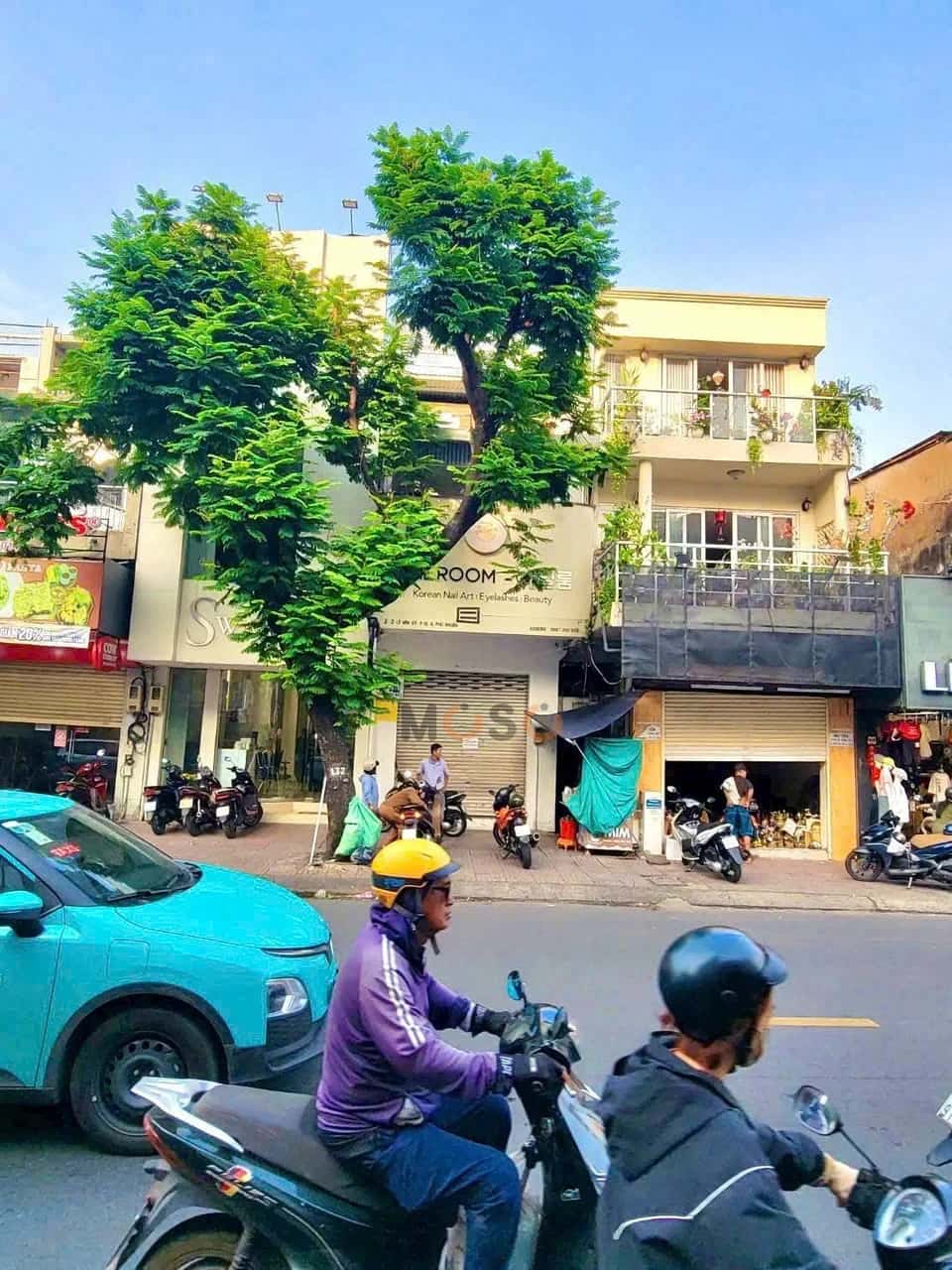 Bán nhà mặt tiền Lê Văn Sỹ Quận Phú Nhuận, TP.HCM – 4 phòng ngủ, giá 28.8 tỷ — Hình 2 Bán nhà mặt tiền Lê Văn Sỹ Quận Phú Nhuận, TP.HCM – 4 phòng ngủ, giá 28.8 tỷ — Hình 2