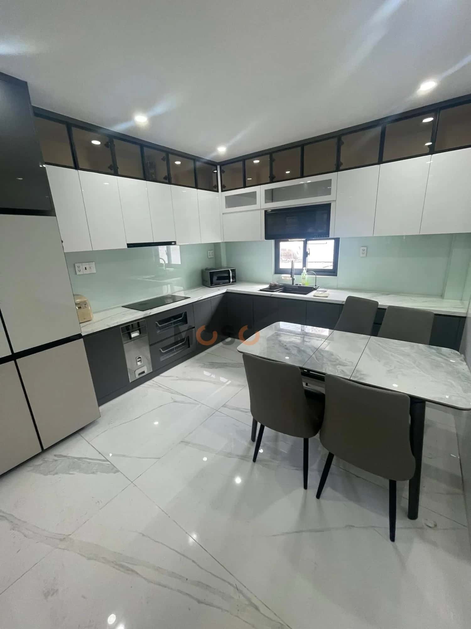Bán nhà mặt tiền Lý Thường Kiệt Quận 10, TP.HCM – 8 phòng ngủ, giá 30.5 tỷ — Hình 3