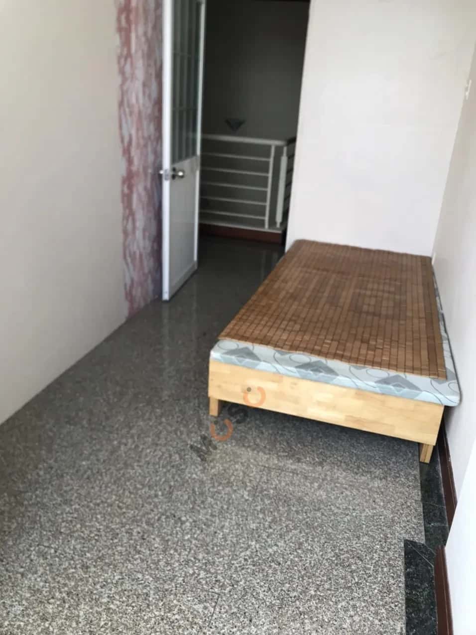 Cho thuê BĐS khác Đường Lê Văn Lương Quận 7, TP.HCM – 1 phòng ngủ, giá 2 triệu