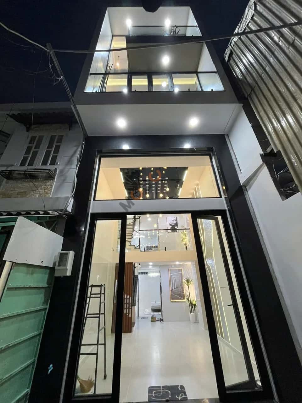 Bán nhà hẻm 106B/125 Lạc Long Quân Quận 11, TP.HCM – 4 phòng ngủ, giá 8.7 tỷ Bán nhà hẻm 106B/125 Lạc Long Quân Quận 11, TP.HCM – 4 phòng ngủ, giá 8.7 tỷ