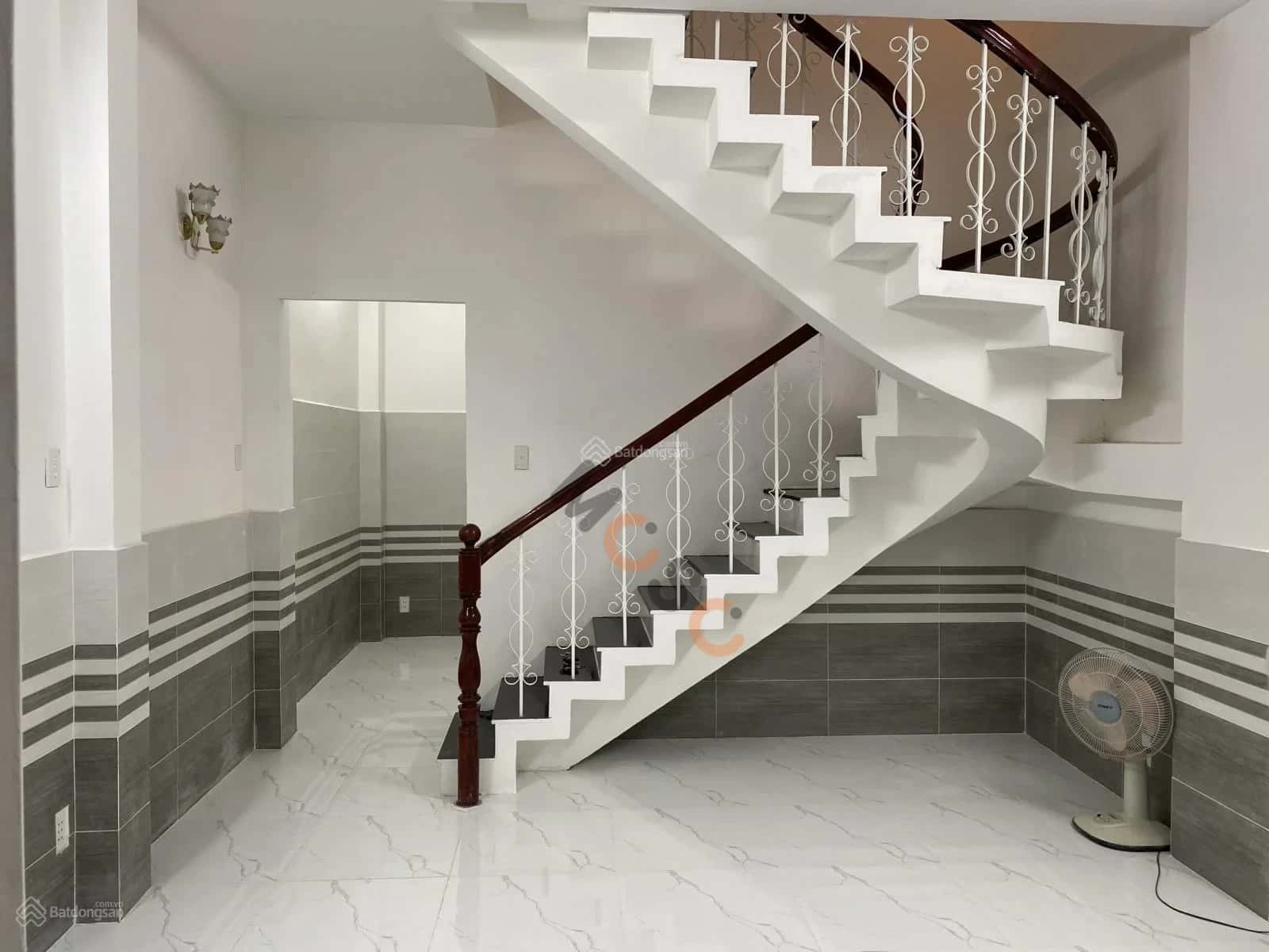 Bán nhà hẻm Đường Bà Hạt, Phường 8, Quận 10 Quận 10, TP.HCM – 4 phòng ngủ, giá 8.1 tỷ — Hình 2 Bán nhà hẻm Đường Bà Hạt, Phường 8, Quận 10 Quận 10, TP.HCM – 4 phòng ngủ, giá 8.1 tỷ — Hình 2