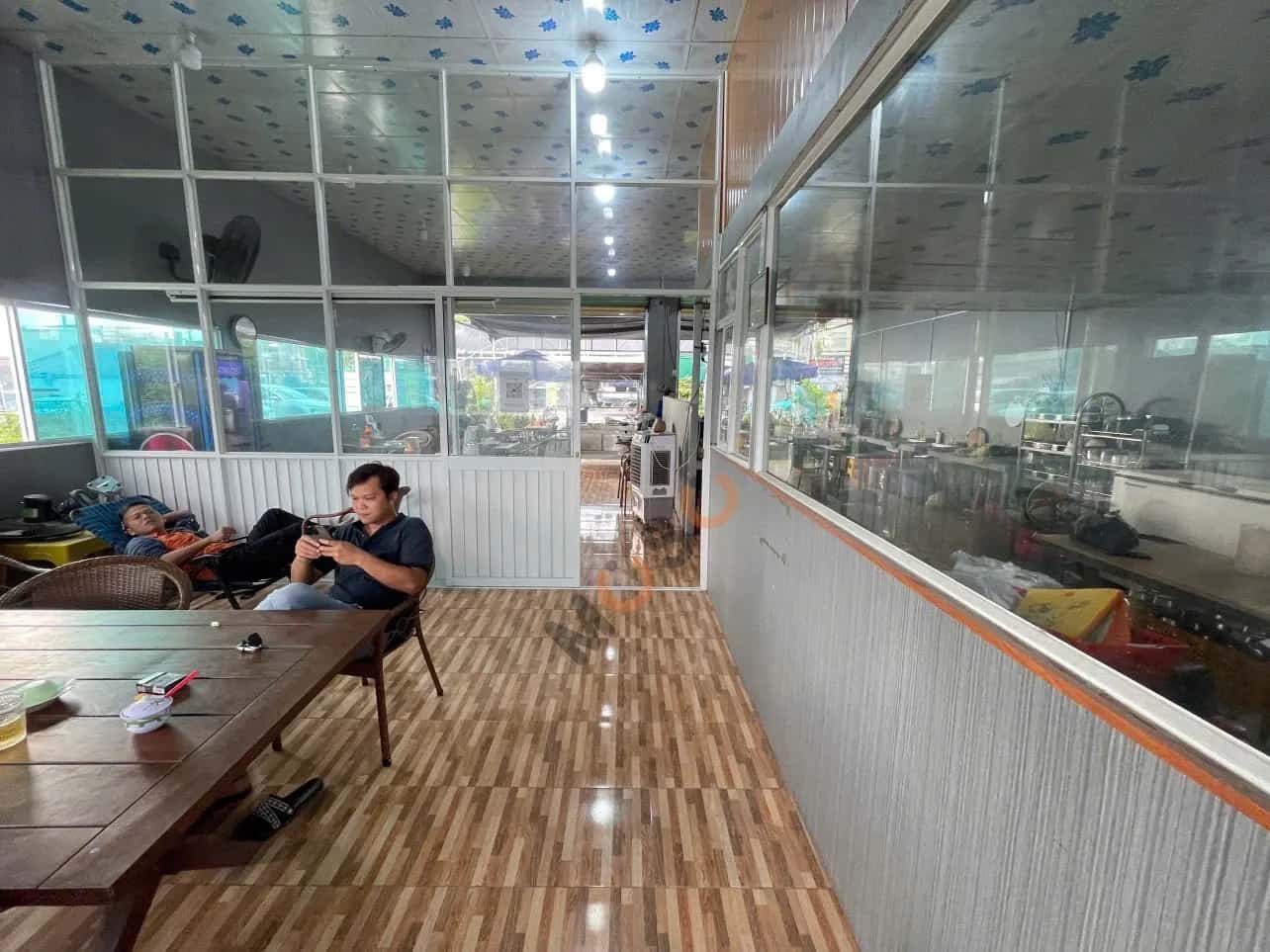 Cho thuê nhà mặt tiền 976 Lê Văn Khương Huyện Hóc Môn, TP.HCM – giá 25 triệu Cho thuê nhà mặt tiền 976 Lê Văn Khương Huyện Hóc Môn, TP.HCM – giá 25 triệu