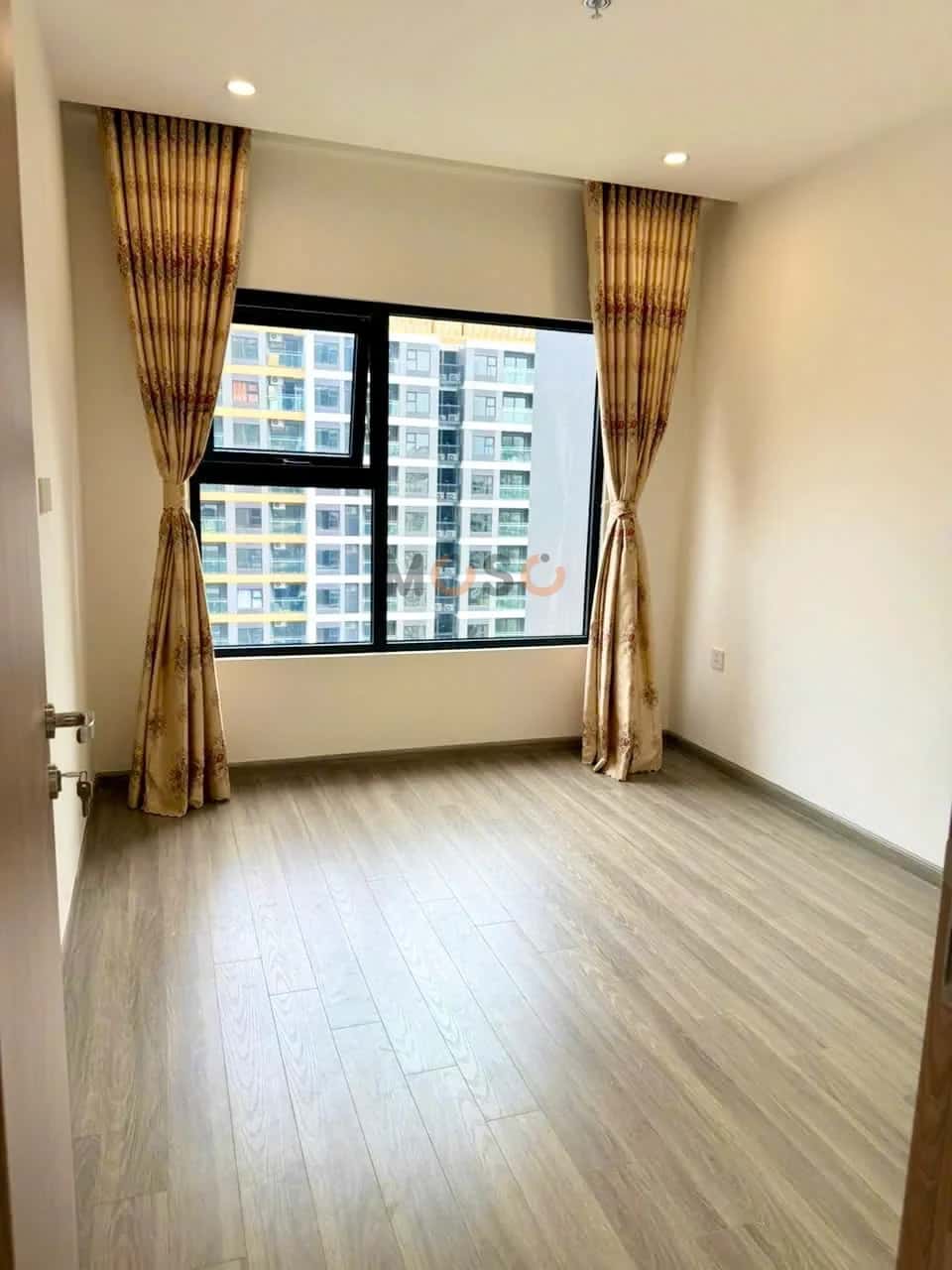 Bán căn hộ chung cư Căn hộ 21.07, Tầng 21, Toà nhà GH3 - Khu B - 88 Phước Thiện Thành phố Thủ Đức, TP.HCM – 1 phòng ngủ, giá 3.5 tỷ — Hình 3 Bán căn hộ chung cư Căn hộ 21.07, Tầng 21, Toà nhà GH3 - Khu B - 88 Phước Thiện Thành phố Thủ Đức, TP.HCM – 1 phòng ngủ, giá 3.5 tỷ — Hình 3