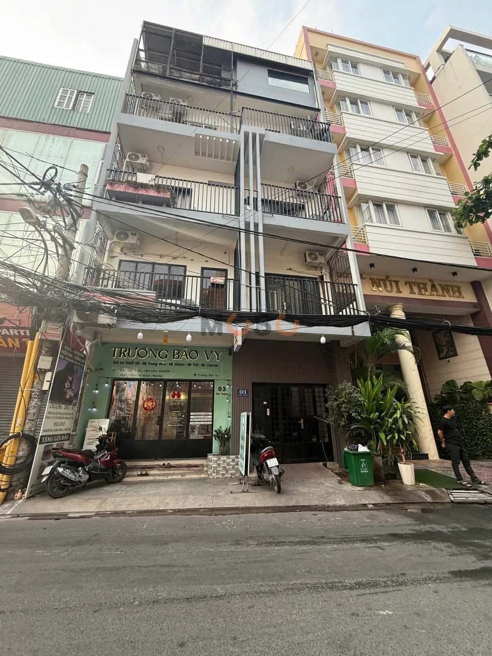 Bán nhà mặt tiền Núi Thành  Quận Tân Bình, TP.HCM – 10 phòng ngủ, giá 26.5 tỷ