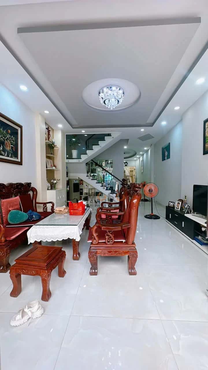 Bán nhà hẻm 263/34 Xóm Chiếu Quận 4, TP.HCM – 4 phòng ngủ, giá 13.5 tỷ — Hình 3 Bán nhà hẻm 263/34 Xóm Chiếu Quận 4, TP.HCM – 4 phòng ngủ, giá 13.5 tỷ — Hình 3