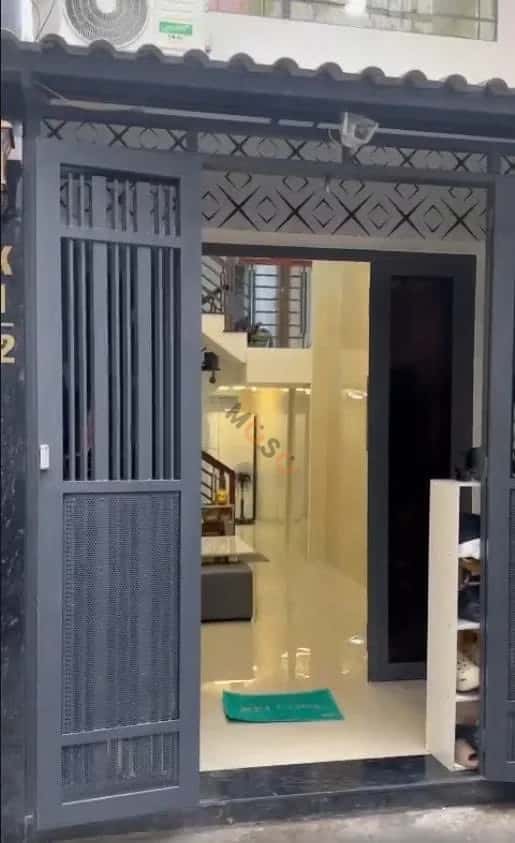 Bán nhà hẻm TK 11/22 đường Võ Văn Kiệt  Quận 1, TP.HCM – 5 phòng ngủ, giá 6.7 tỷ
