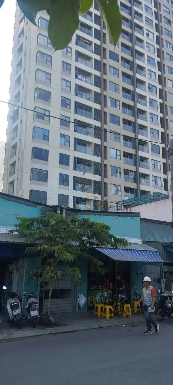Bán nhà mặt tiền - 195 Lê Tấn Bê Quận Bình Tân, TP.HCM – 10 phòng ngủ, giá 29 tỷ Bán nhà mặt tiền - 195 Lê Tấn Bê Quận Bình Tân, TP.HCM – 10 phòng ngủ, giá 29 tỷ