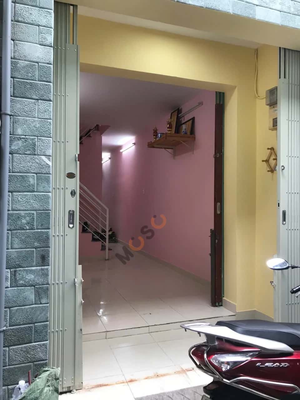 Bán nhà hẻm 303/10 Bến Vân Đồn Quận 4, TP.HCM – 2 phòng ngủ, giá 4.2 tỷ Bán nhà hẻm 303/10 Bến Vân Đồn Quận 4, TP.HCM – 2 phòng ngủ, giá 4.2 tỷ