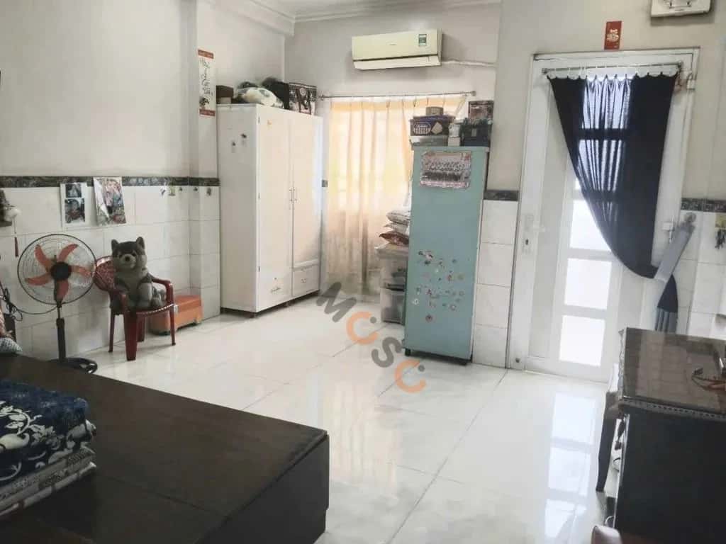 Bán nhà mặt tiền Võ Văn Kiệt Quận 5, TP.HCM – 3 phòng ngủ, giá 13.5 tỷ — Hình 2 Bán nhà mặt tiền Võ Văn Kiệt Quận 5, TP.HCM – 3 phòng ngủ, giá 13.5 tỷ — Hình 2
