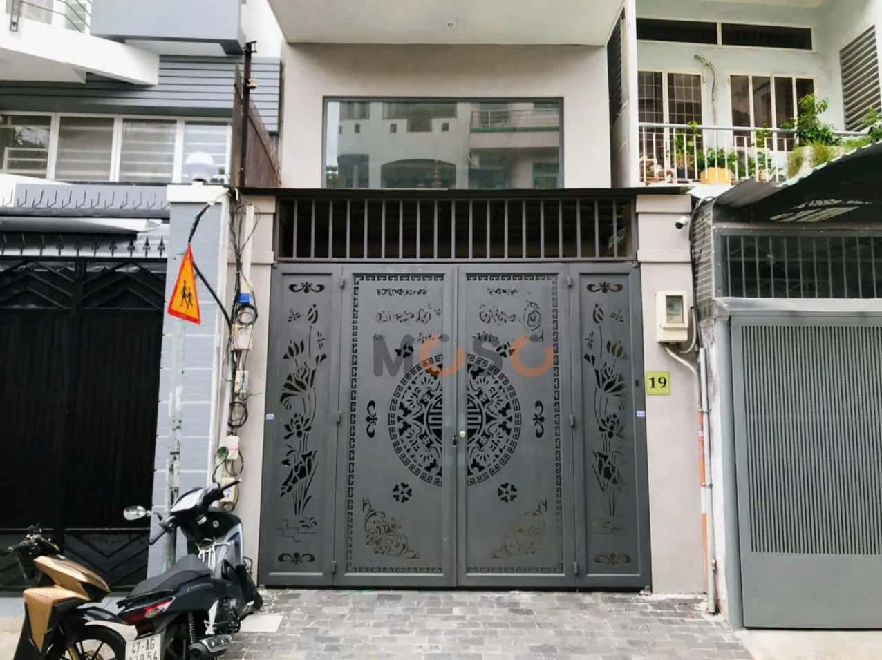 Bán nhà mặt tiền Đinh Công Tráng Quận 1, TP.HCM – 8 phòng ngủ, giá 38 tỷ