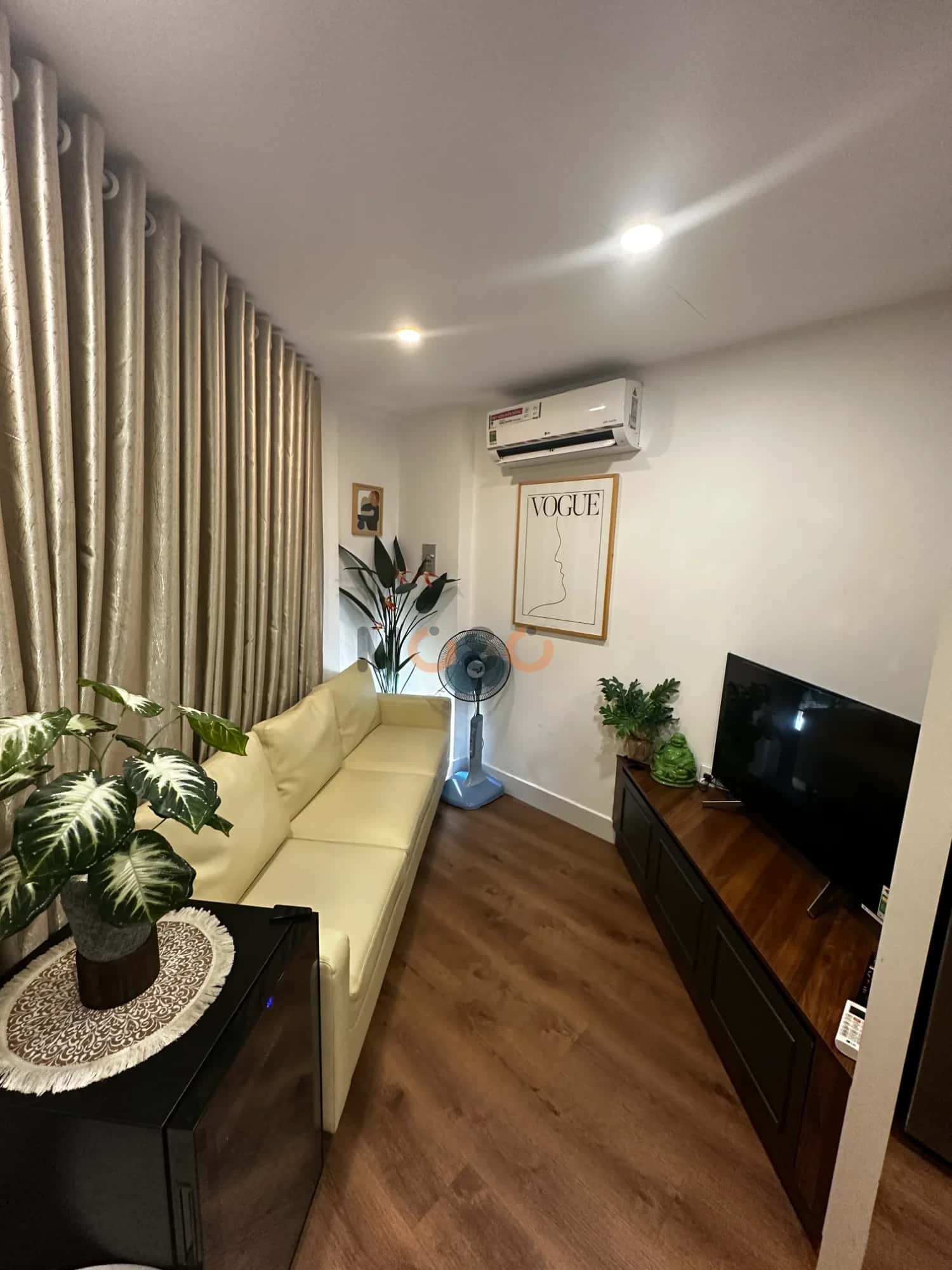 Bán nhà hẻm 32/53/56A Đường Ông Ích Khiêm Quận 11, TP.HCM – 2 phòng ngủ, giá 5.5 tỷ — Hình 3 Bán nhà hẻm 32/53/56A Đường Ông Ích Khiêm Quận 11, TP.HCM – 2 phòng ngủ, giá 5.5 tỷ — Hình 3