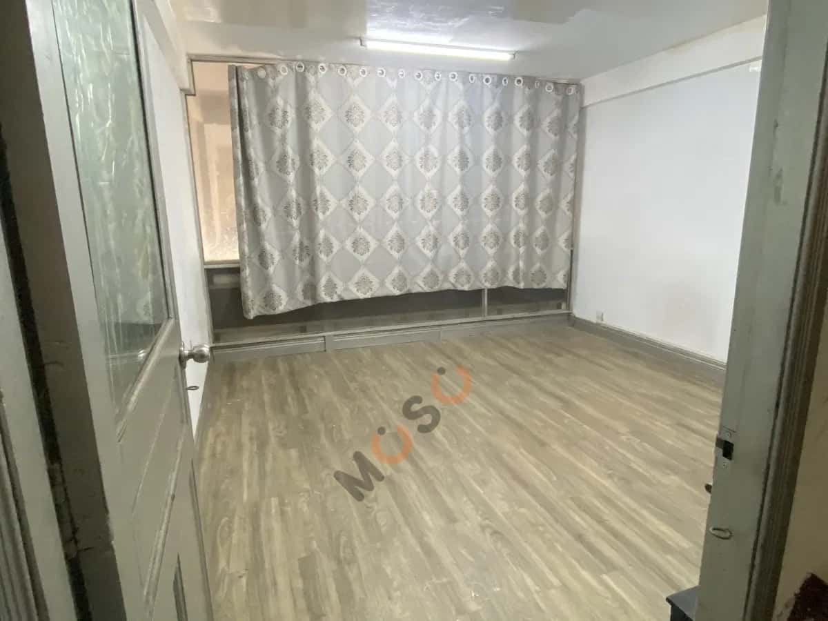 Cho thuê BĐS khác Đường Đoàn Nhữ Hài Quận 4, TP.HCM – giá 2 triệu