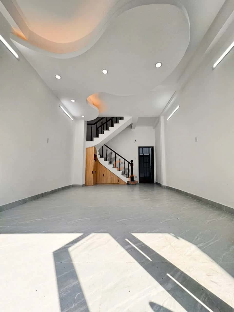 Bán nhà hẻm 93/6/51 Đường Xô Viết Nghệ Tĩnh  Quận Bình Thạnh, TP.HCM – 9 phòng ngủ, giá 7.7 tỷ — Hình 2