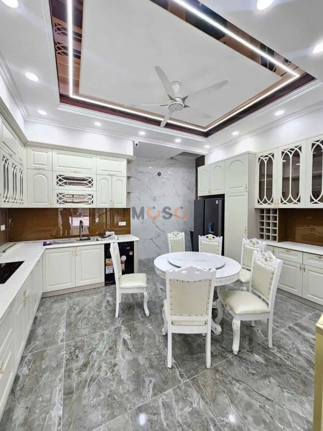 Bán nhà mặt tiền Thửa 8504 - Tờ 5 Đường Hai Bà Trưng Thành phố Dĩ An, Bình Dương – 4 phòng ngủ, giá 12.8 tỷ — Hình 3