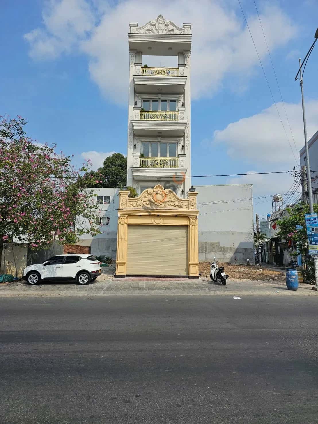 Bán nhà mặt tiền Thửa 8504 - Tờ 5 Đường Hai Bà Trưng Thành phố Dĩ An, Bình Dương – 4 phòng ngủ, giá 12.8 tỷ