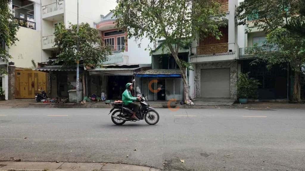 Bán nhà mặt tiền Đường Diệp Minh Châu Quận Tân Phú, TP.HCM – 2 phòng ngủ, giá 12.5 tỷ — Hình 2