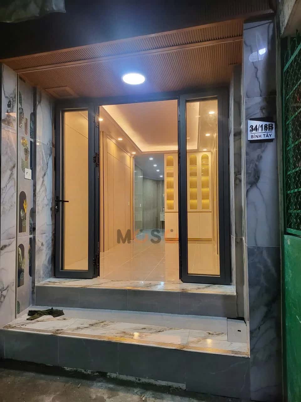 Bán nhà hẻm 34/18B Đường Bình Tây Quận 6, TP.HCM – 2 phòng ngủ, giá 5.4 tỷ Bán nhà hẻm 34/18B Đường Bình Tây Quận 6, TP.HCM – 2 phòng ngủ, giá 5.4 tỷ