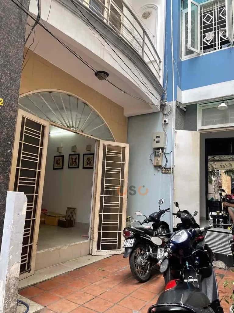 Cho thuê nhà hẻm Trường Sa Quận Phú Nhuận, TP.HCM – 2 phòng ngủ, giá 12.5 triệu Cho thuê nhà hẻm Trường Sa Quận Phú Nhuận, TP.HCM – 2 phòng ngủ, giá 12.5 triệu