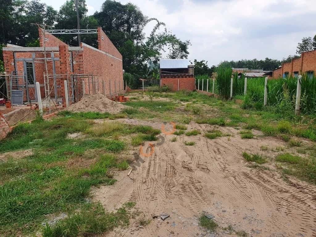 Bán đất Đường Trường Đông Thị xã Hòa Thành, Tây Ninh – giá 990 triệu Bán đất Đường Trường Đông Thị xã Hòa Thành, Tây Ninh – giá 990 triệu