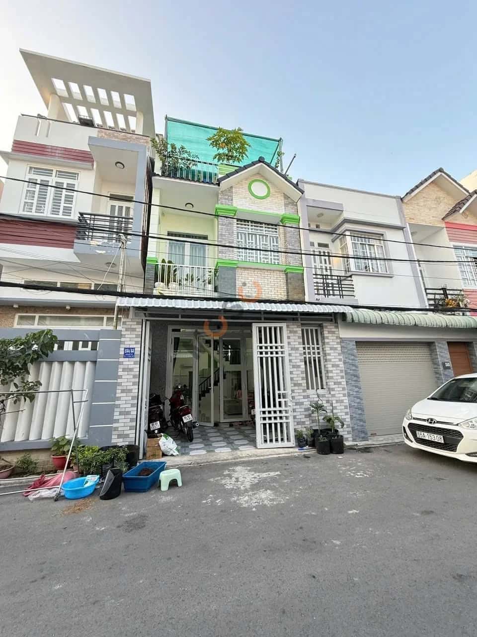 Bán nhà hẻm Đường Hoàng Quốc Việt Quận Ninh Kiều, TP. Cần Thơ – 3 phòng ngủ, giá 5 tỷ Bán nhà hẻm Đường Hoàng Quốc Việt Quận Ninh Kiều, TP. Cần Thơ – 3 phòng ngủ, giá 5 tỷ