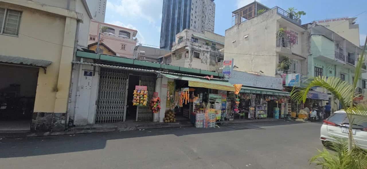 Bán nhà mặt tiền Đường Cầm Bá Thước Quận Phú Nhuận, TP.HCM – 3 phòng ngủ, giá 76 tỷ