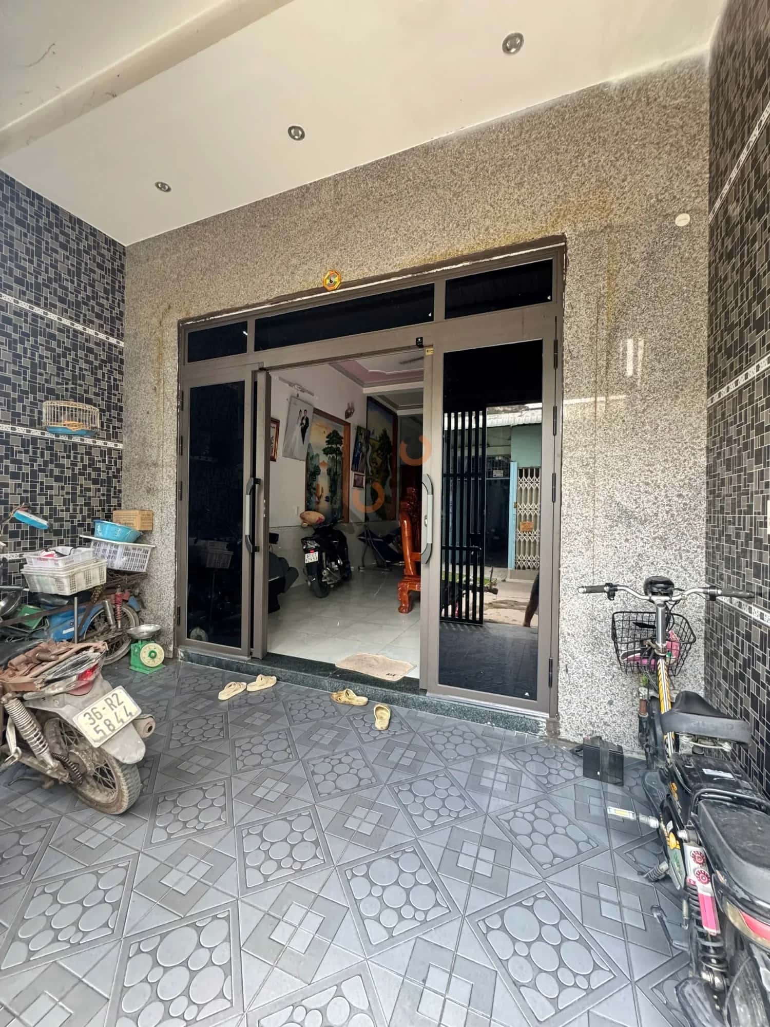 Bán nhà hẻm An Phú 13 Thành phố Thuận An, Bình Dương – 3 phòng ngủ, giá 3.7 tỷ — Hình 2 Bán nhà hẻm An Phú 13 Thành phố Thuận An, Bình Dương – 3 phòng ngủ, giá 3.7 tỷ — Hình 2