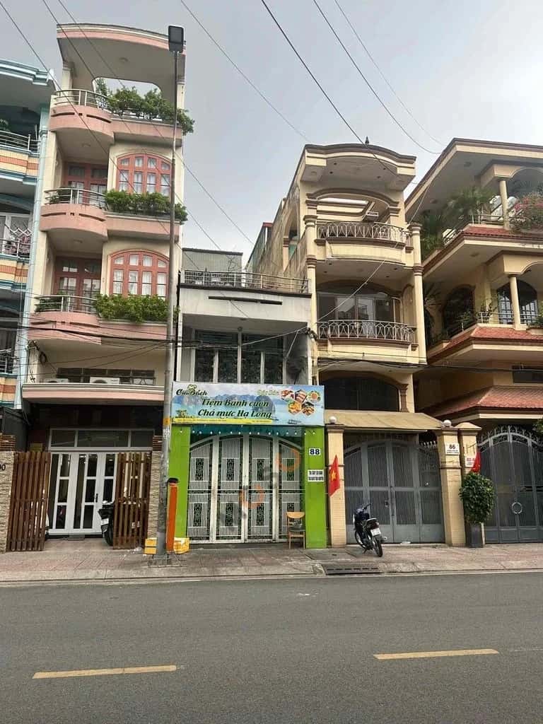 Bán nhà hẻm Chợ Lớn Quận 6, TP.HCM – 3 phòng ngủ, giá 18.5 tỷ — Hình 2 Bán nhà hẻm Chợ Lớn Quận 6, TP.HCM – 3 phòng ngủ, giá 18.5 tỷ — Hình 2