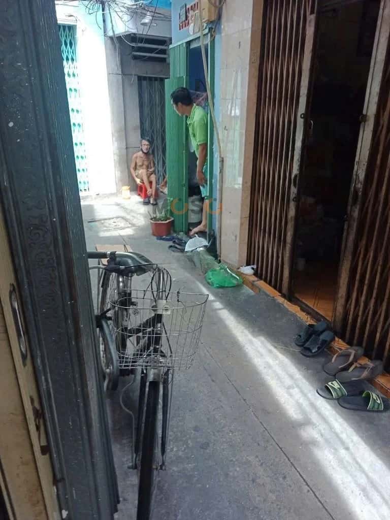 Bán nhà hẻm Đoàn Văn Bơ Quận 4, TP.HCM – 2 phòng ngủ, giá 3.4 tỷ