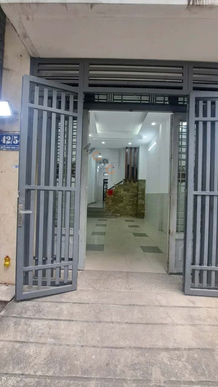 Bán nhà hẻm Đường Nguyễn Giản Thanh Quận 10, TP.HCM – 4 phòng ngủ, giá 12.9 tỷ - ảnh 1