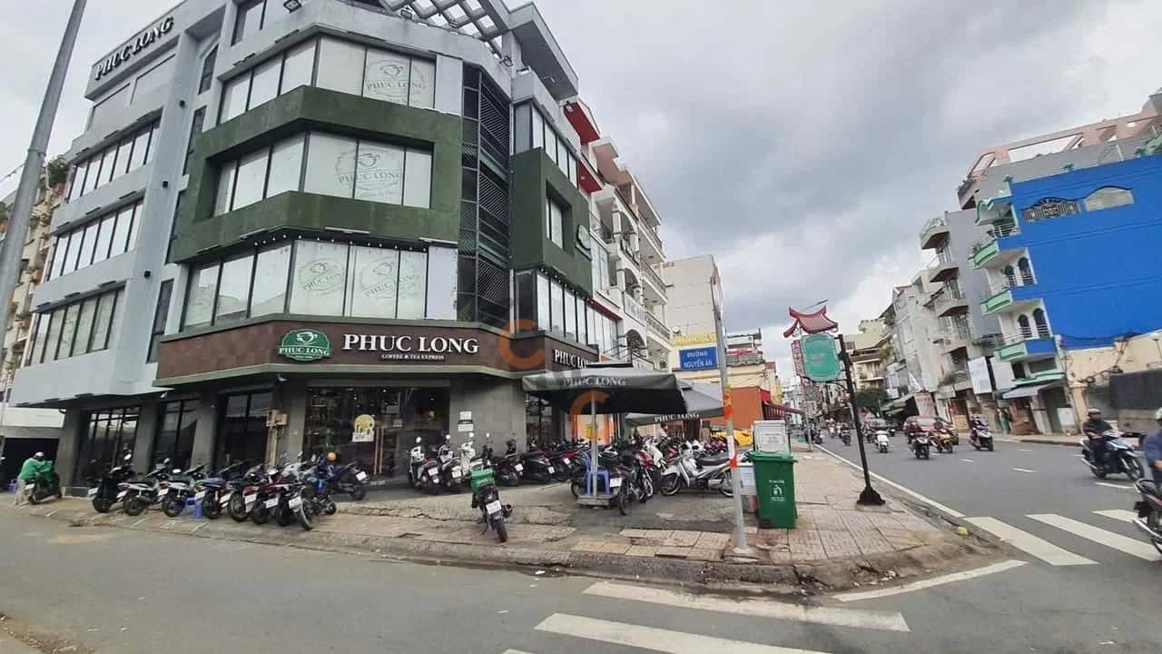 Bán nhà mặt tiền Trần Hưng Đạo Quận 5, TP.HCM – 5 phòng ngủ, giá 58 tỷ — Hình 2 Bán nhà mặt tiền Trần Hưng Đạo Quận 5, TP.HCM – 5 phòng ngủ, giá 58 tỷ — Hình 2