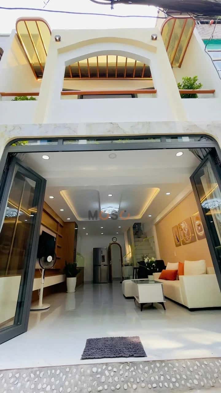 Bán nhà hẻm Quang Trung Quận Gò Vấp, TP.HCM – 3 phòng ngủ, giá 6.4 tỷ Bán nhà hẻm Quang Trung Quận Gò Vấp, TP.HCM – 3 phòng ngủ, giá 6.4 tỷ