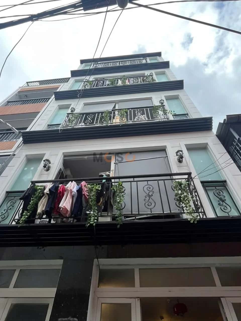 Bán nhà hẻm Trần Văn Đang Quận 3, TP.HCM – 9 phòng ngủ, giá 8.5 tỷ Bán nhà hẻm Trần Văn Đang Quận 3, TP.HCM – 9 phòng ngủ, giá 8.5 tỷ
