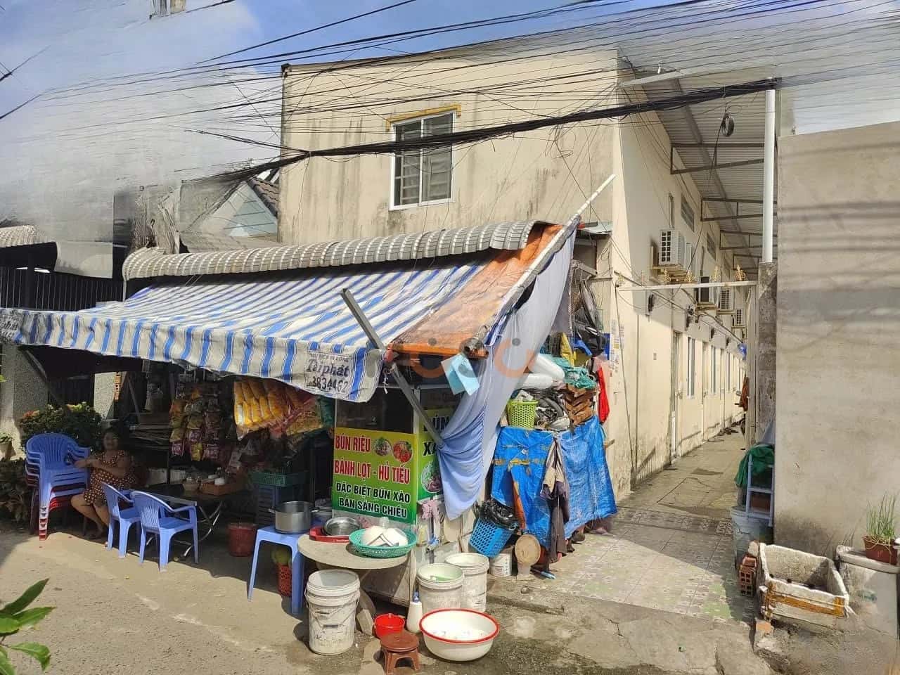Bán nhà hẻm Tầm Vu Quận Ninh Kiều, TP. Cần Thơ – 9 phòng ngủ, giá 5.9 tỷ Bán nhà hẻm Tầm Vu Quận Ninh Kiều, TP. Cần Thơ – 9 phòng ngủ, giá 5.9 tỷ