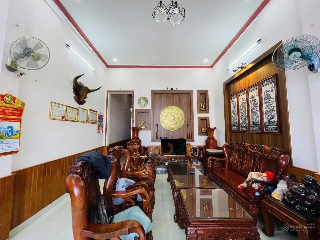 Bán nhà mặt tiền NayDer Thành phố Pleiku, Gia Lai – 3 phòng ngủ, giá 5.4 tỷ — Hình 2 Bán nhà mặt tiền NayDer Thành phố Pleiku, Gia Lai – 3 phòng ngủ, giá 5.4 tỷ — Hình 2