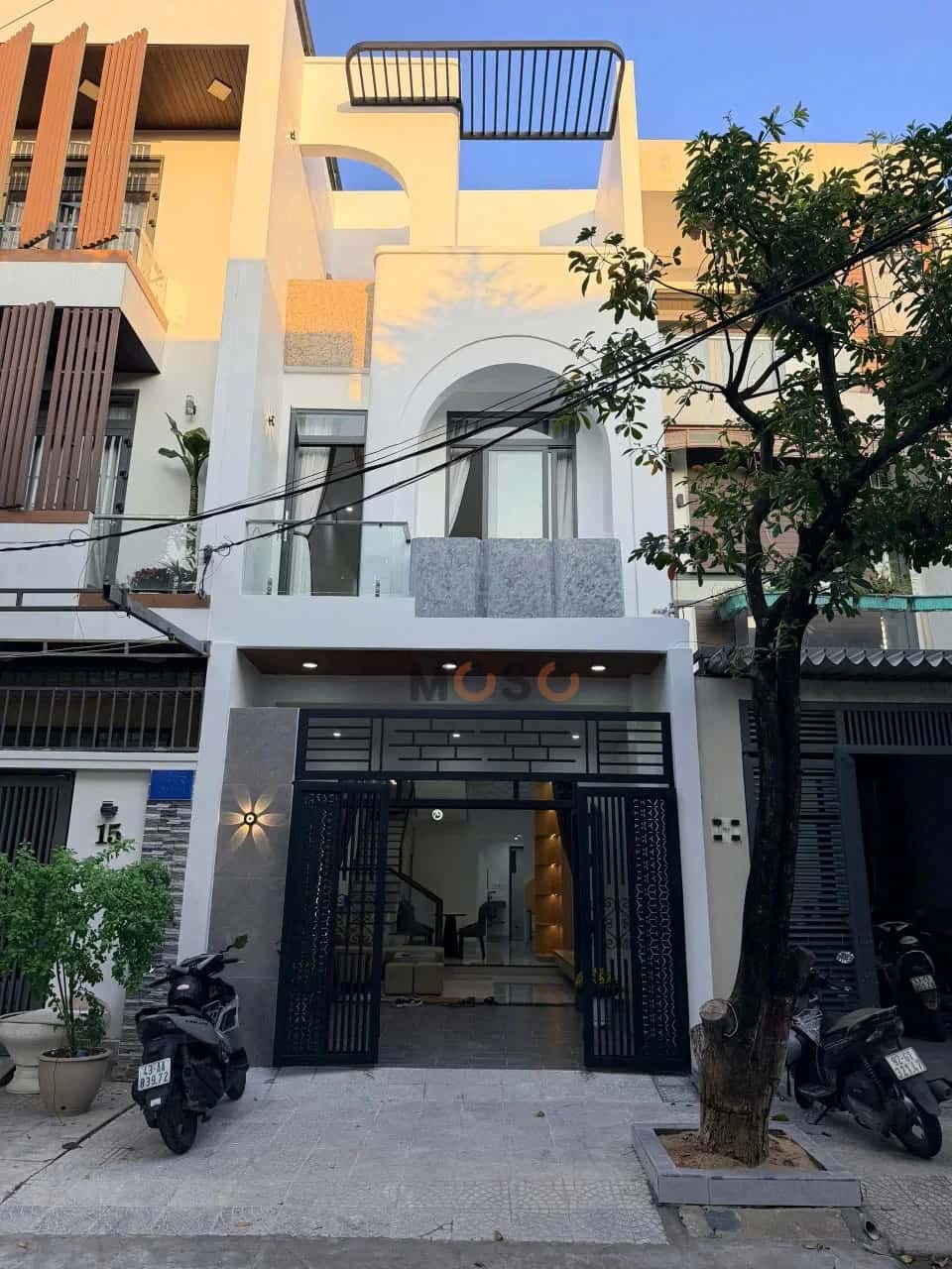 Bán nhà mặt tiền Cao Xuân Huy Quận Cẩm Lệ, TP. Đà Nẵng – 5 phòng ngủ, giá 10.8 tỷ — Hình 2 Bán nhà mặt tiền Cao Xuân Huy Quận Cẩm Lệ, TP. Đà Nẵng – 5 phòng ngủ, giá 10.8 tỷ — Hình 2