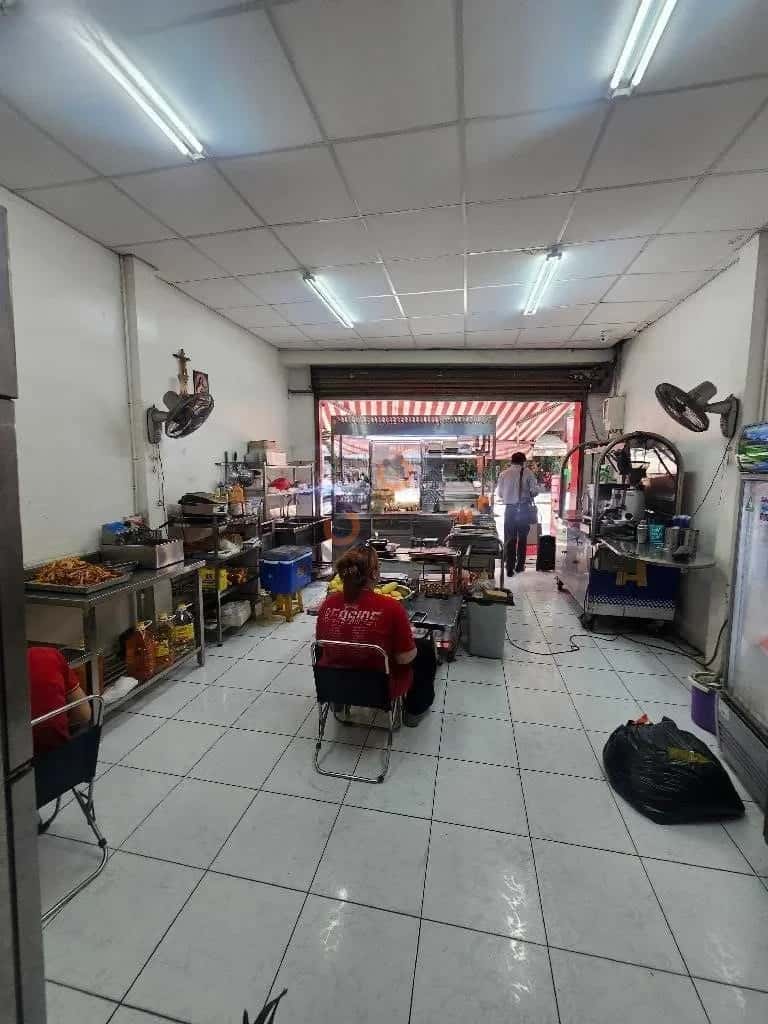 Bán nhà mặt tiền Bùi Minh Trực Quận 8, TP.HCM – 4 phòng ngủ, giá 11.5 tỷ — Hình 2 Bán nhà mặt tiền Bùi Minh Trực Quận 8, TP.HCM – 4 phòng ngủ, giá 11.5 tỷ — Hình 2