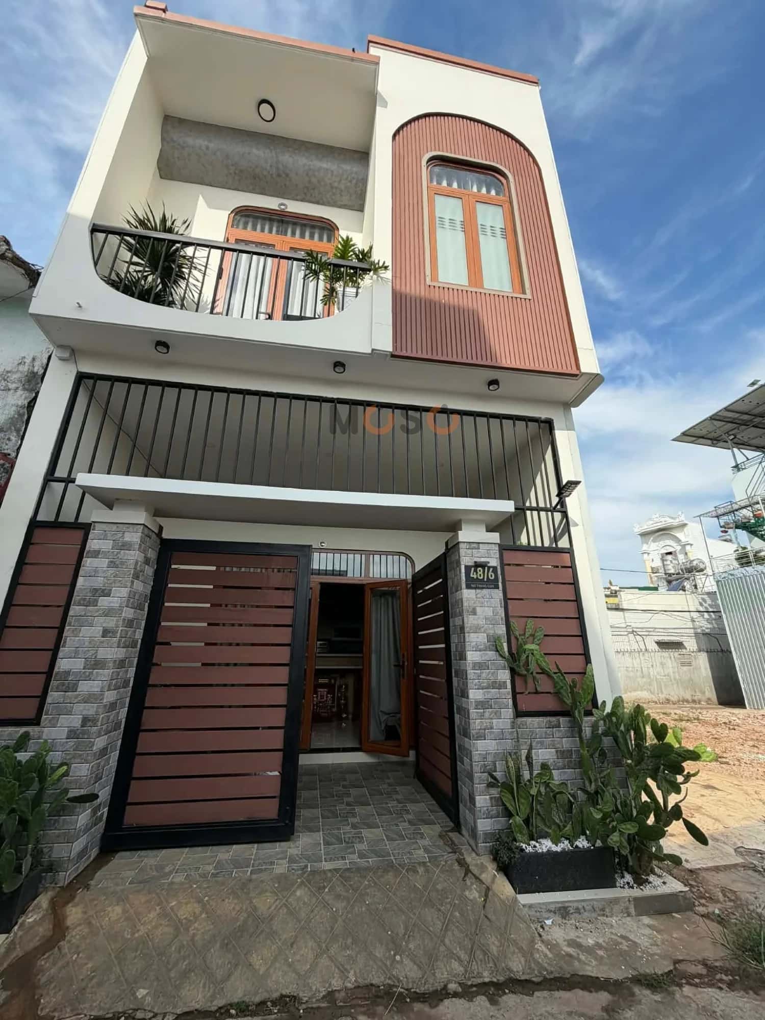 Bán nhà hẻm Nơ Trang Gưh Thành phố Buôn Ma Thuột, Đắk Lắk – 1 phòng ngủ, giá 3.3 tỷ