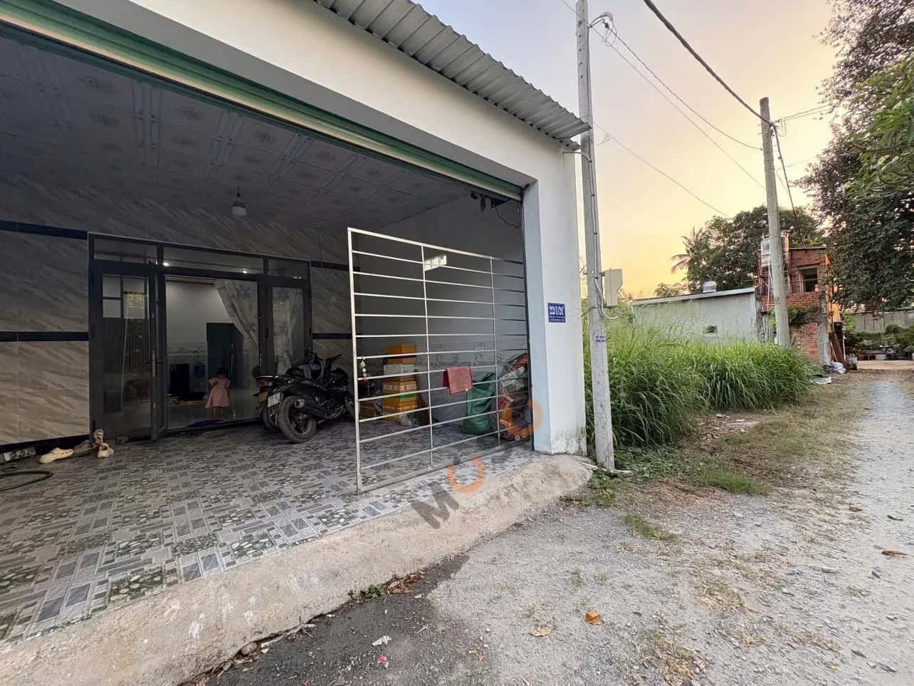 Bán nhà hẻm Tỉnh lộ 15, ấp Phú Thuận Huyện Củ Chi, TP.HCM – 2 phòng ngủ, giá 2.1 tỷ - ảnh 1