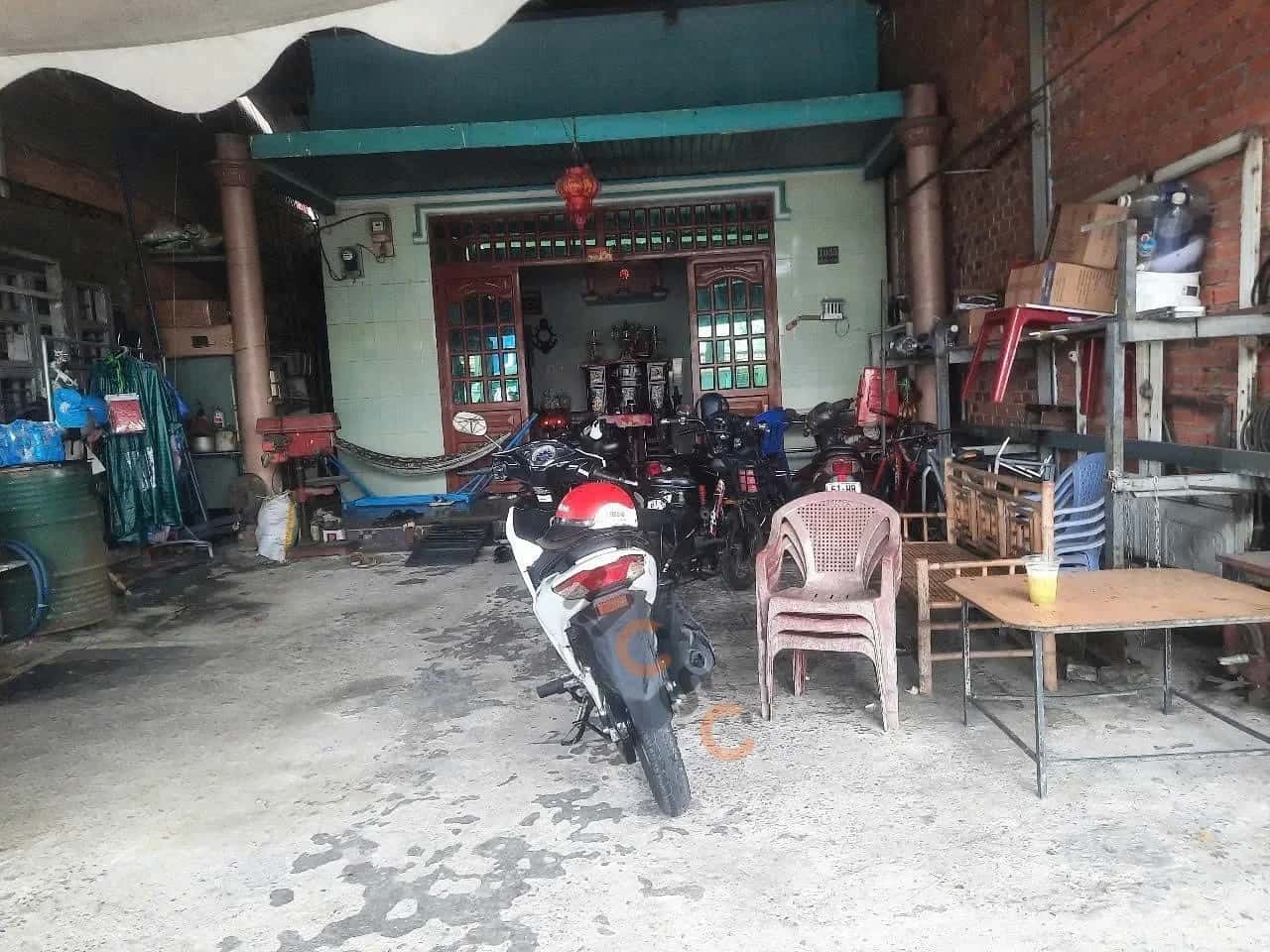 Bán nhà mặt tiền Quốc Lộ 13 Thành phố Thủ Dầu Một, Bình Dương – 2 phòng ngủ, giá 12 tỷ Bán nhà mặt tiền Quốc Lộ 13 Thành phố Thủ Dầu Một, Bình Dương – 2 phòng ngủ, giá 12 tỷ