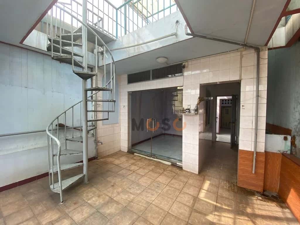 Cho thuê nhà hẻm Quốc lộ 1A Quận Bình Tân, TP.HCM – 4 phòng ngủ, giá 8 triệu — Hình 2
